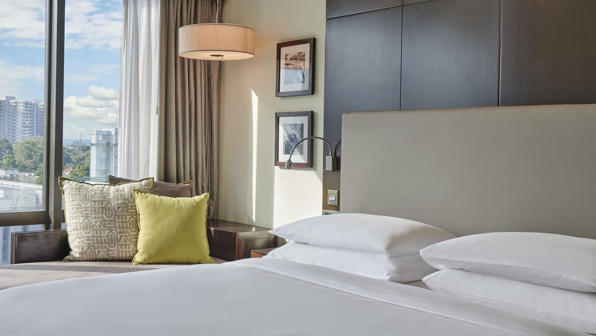 Hyatt Regency Dar Es Salaam, The Kilimanjaro Hotel 5*